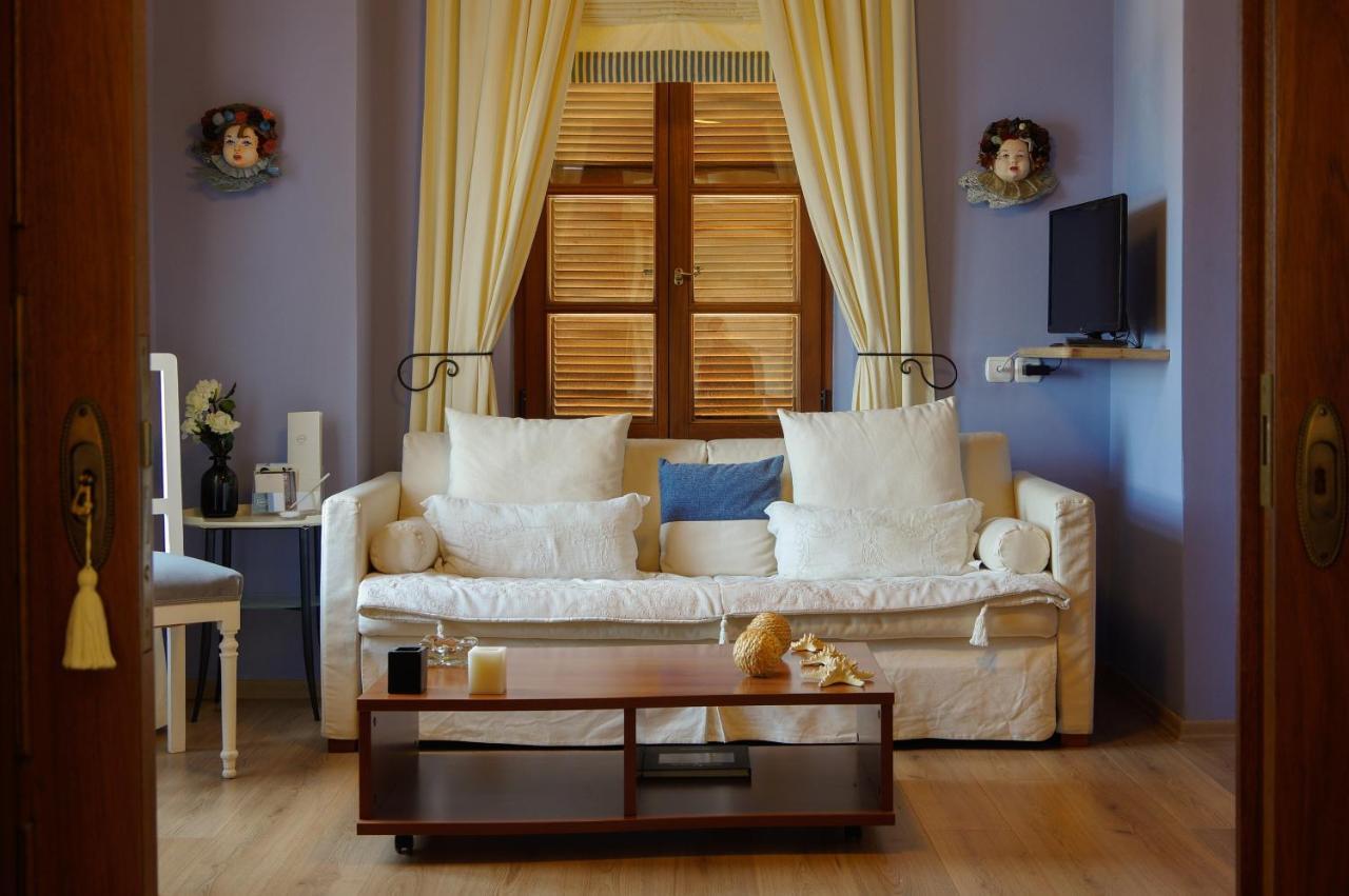 Arion Syros Hotell Ermoupoli Exteriör bild