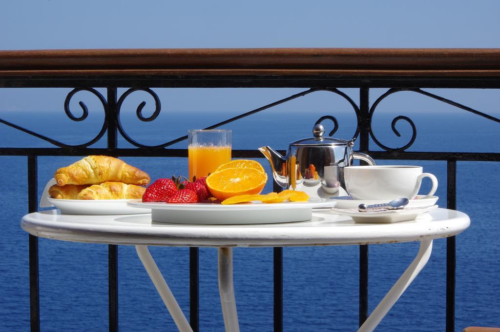 Arion Syros Hotell Ermoupoli Exteriör bild