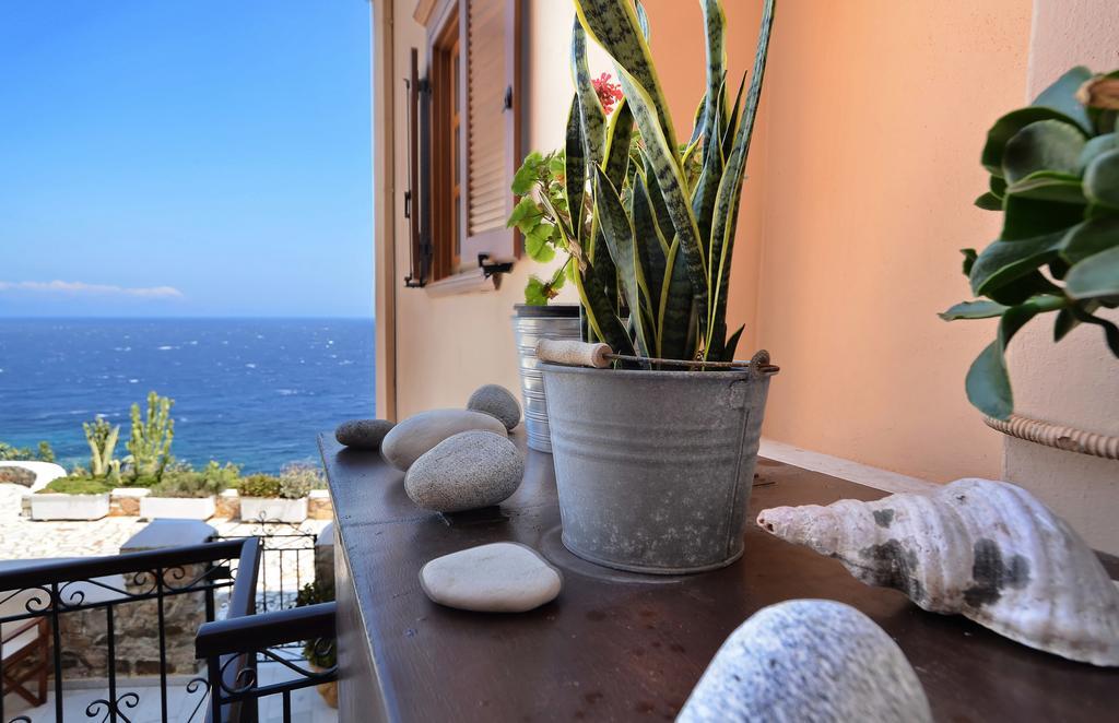 Arion Syros Hotell Ermoupoli Exteriör bild